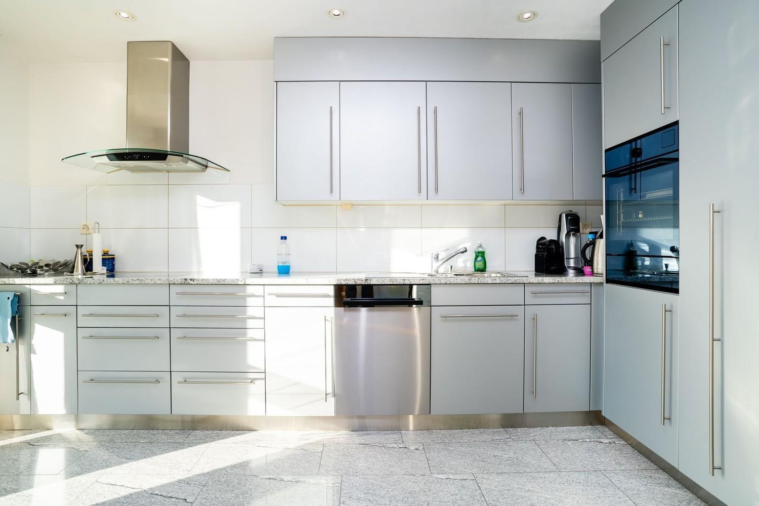 Vk - R - Zuerich Airport - Luxury - Home Stay - Raetschengaessli - Kloten Buitenkant foto