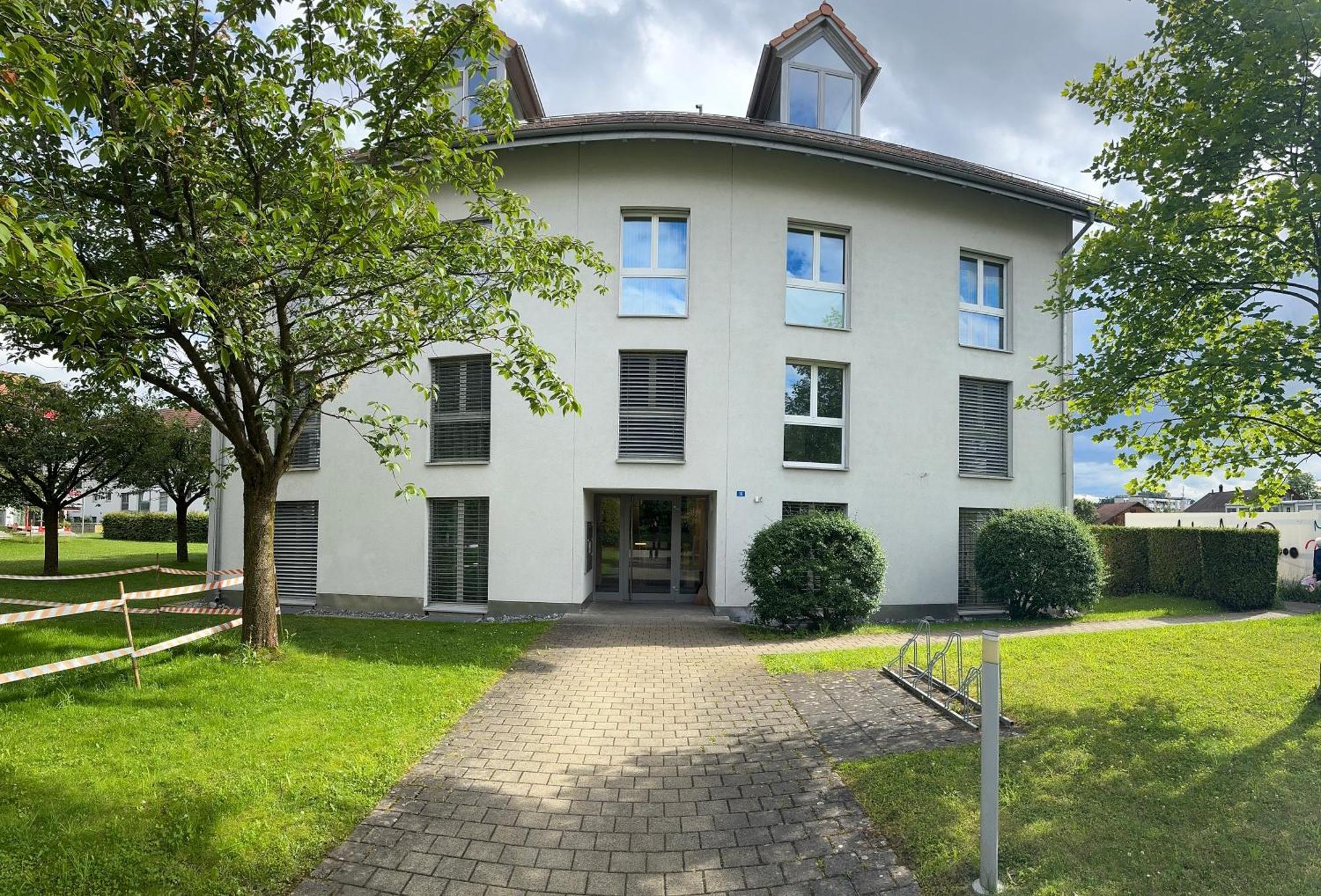 Vk - R - Zuerich Airport - Luxury - Home Stay - Raetschengaessli - Kloten Buitenkant foto